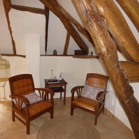 Britavit Bed & Breakfast Saint-Avit-Sénieur Dış mekan fotoğraf